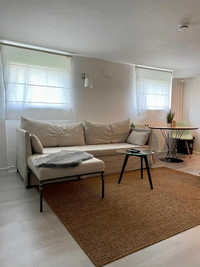 1ZKB Apartment im Souterrain, zentral nähe Pferdemarkt, Ideal für Städtetrips, Paare und Business in OL Oldenburg Exterior foto