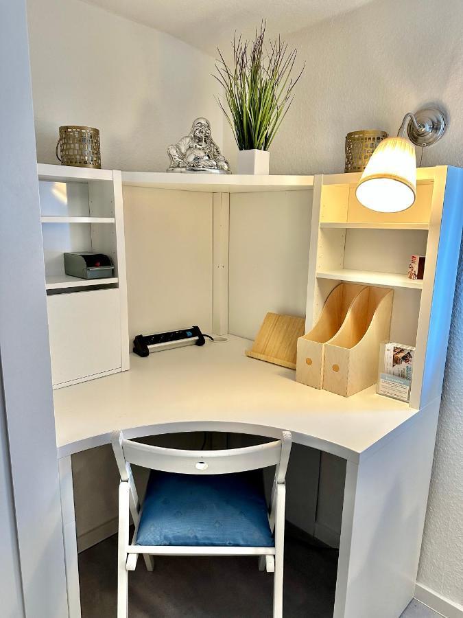 1ZKB Apartment im Souterrain, zentral nähe Pferdemarkt, Ideal für Städtetrips, Paare und Business in OL Oldenburg Exterior foto