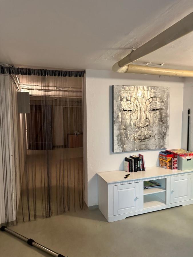 1ZKB Apartment im Souterrain, zentral nähe Pferdemarkt, Ideal für Städtetrips, Paare und Business in OL Oldenburg Exterior foto