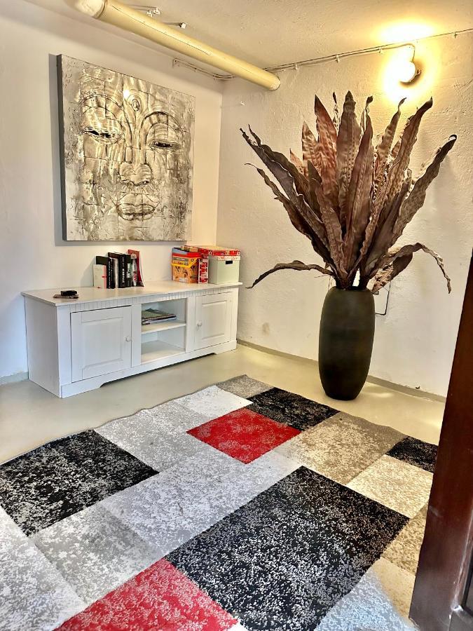 1ZKB Apartment im Souterrain, zentral nähe Pferdemarkt, Ideal für Städtetrips, Paare und Business in OL Oldenburg Exterior foto